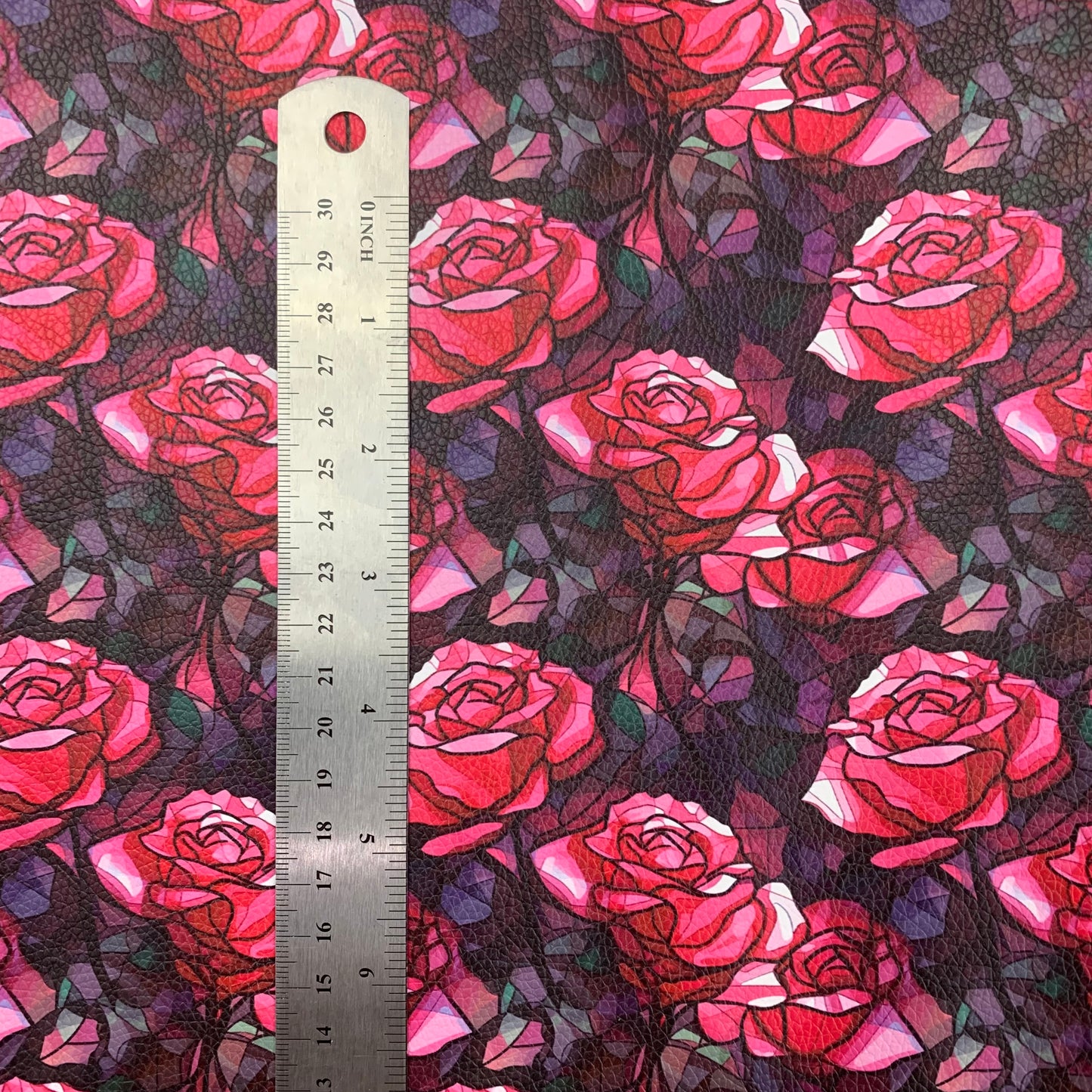 Roses Small scale Pebble Vinyl Custom Print