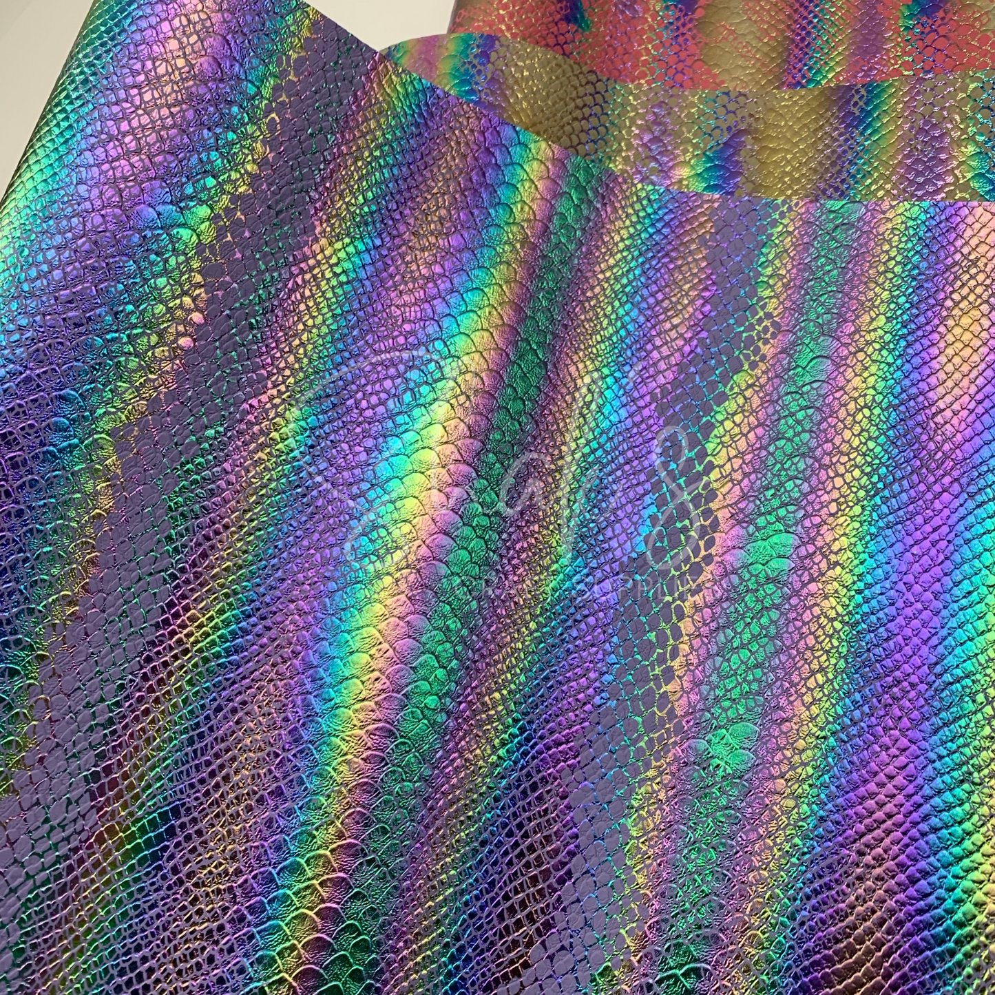 Snake Skin Iridescent .6mm Faux Leather
