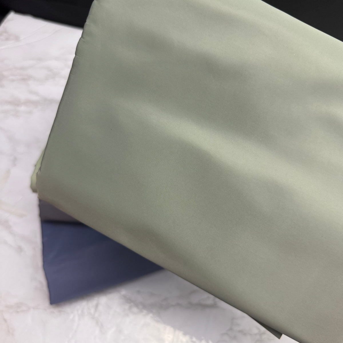 HydroReminisce™ Luxury Fabric (BONDED POLYESTER)