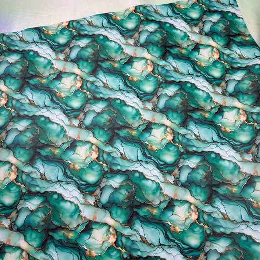 Emerald Marble Lambskin Smooth Vinyl Medium Scale Half Yard Roll