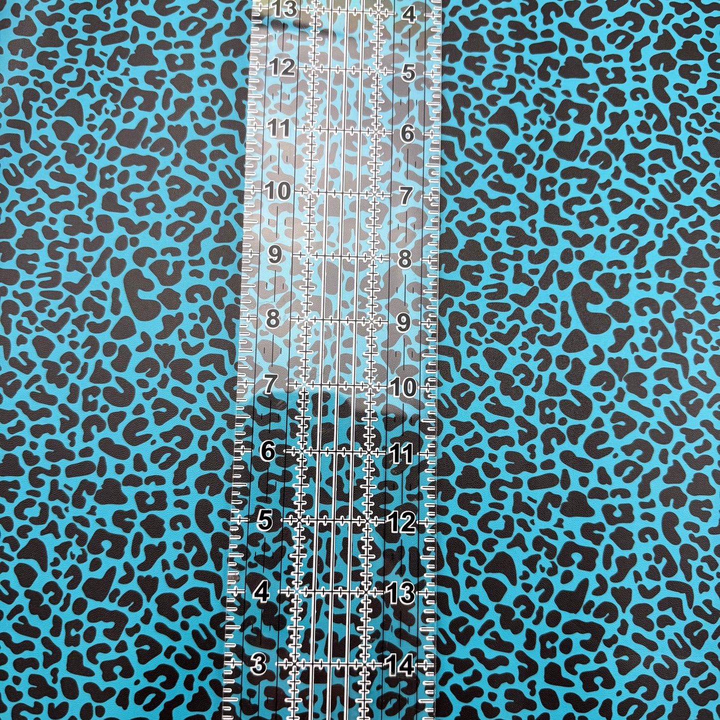 Teal Leopard Lambskin Smooth Vinyl Medium Scale Half Yard Roll